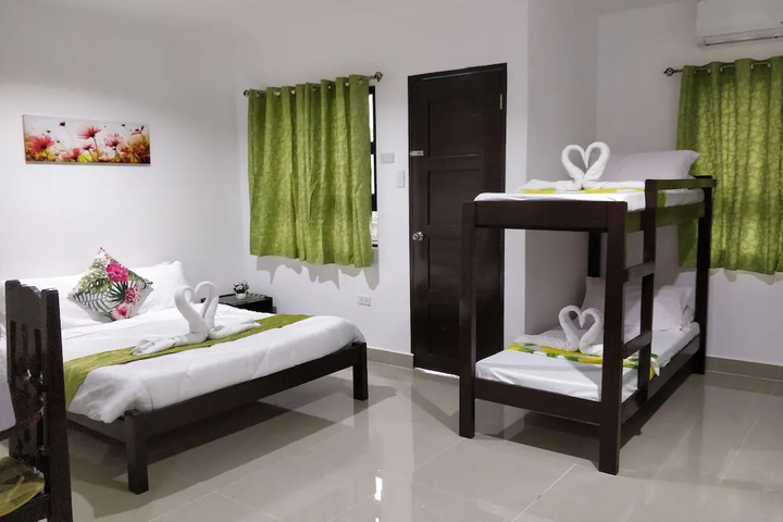Room 6 of 29