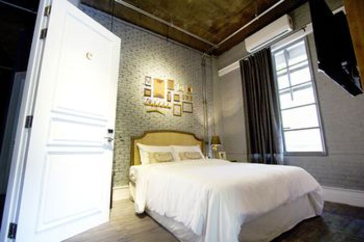 Room Photo