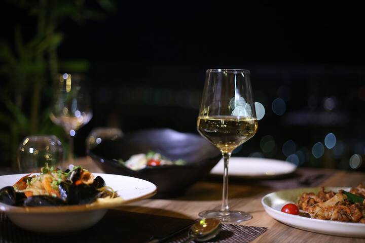 Dining 149 of 218