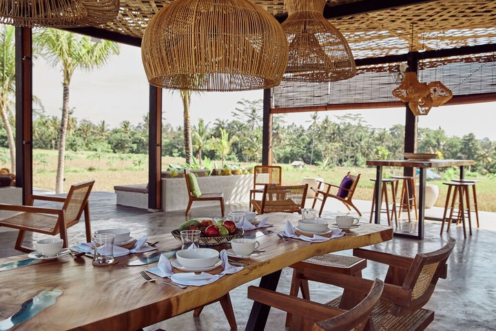 Breakfast/Coffee Service 42 of 69