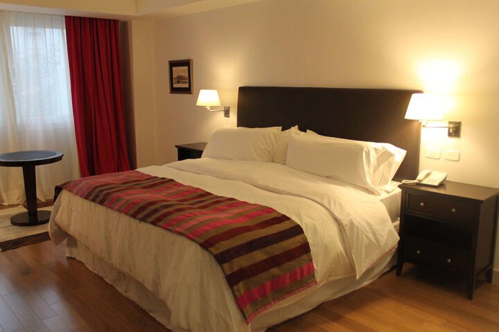 Room 33 of 81