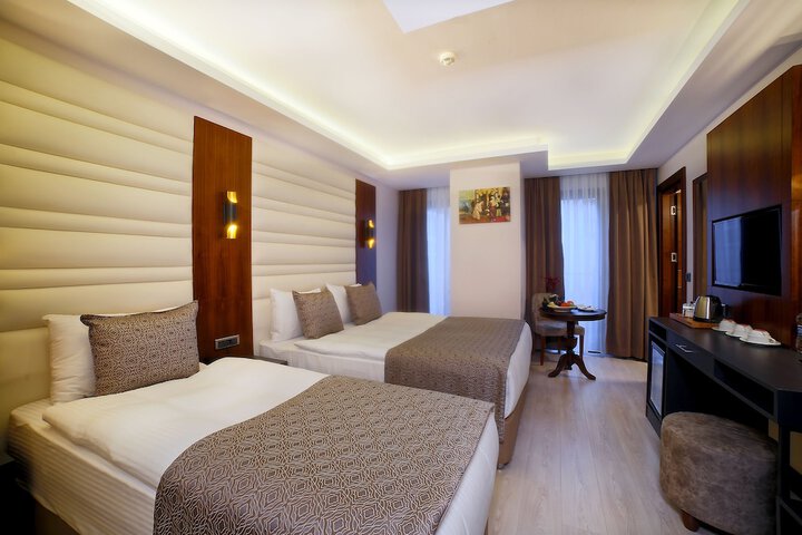 Room 48 of 73