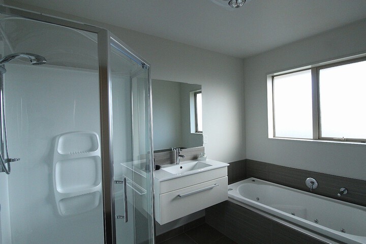 Room 34 of 42