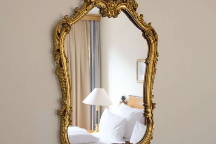 Room 21 of 111