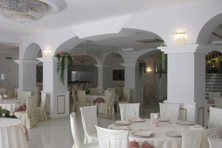 Restaurants