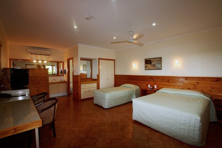 Room 5 of 58