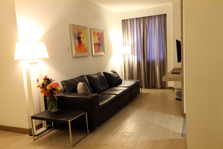 Room 35 of 90