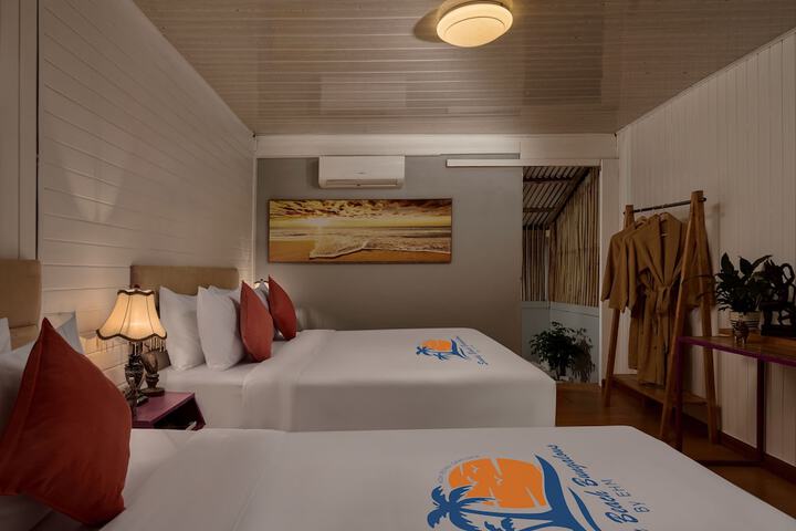 Room 9 of 87