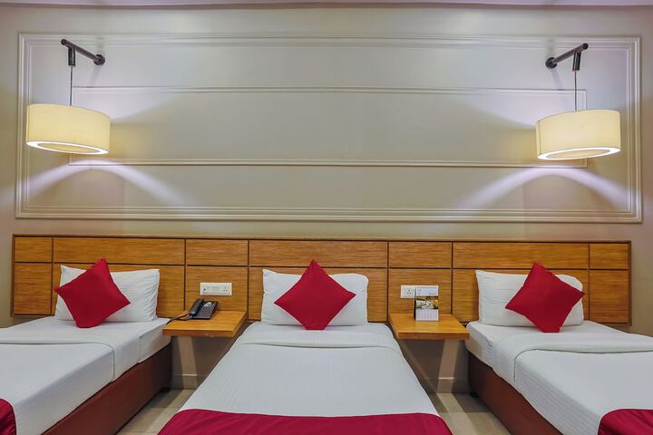 Room 6 of 70