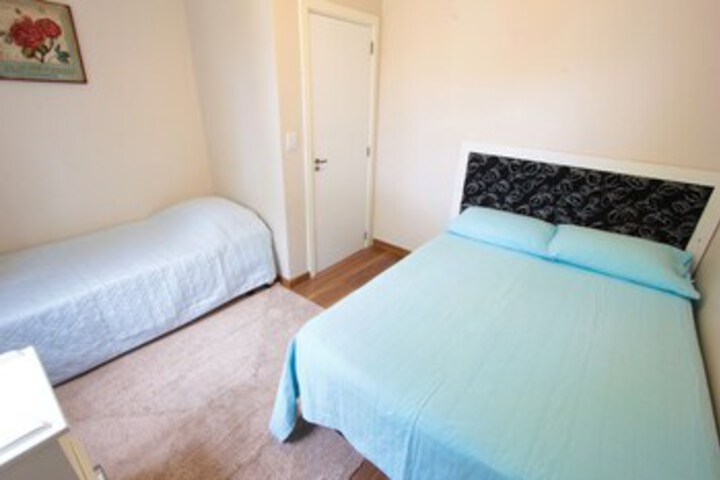 Room 12 of 14