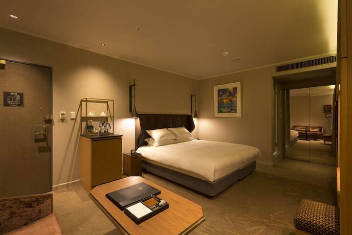 Room 30 of 78