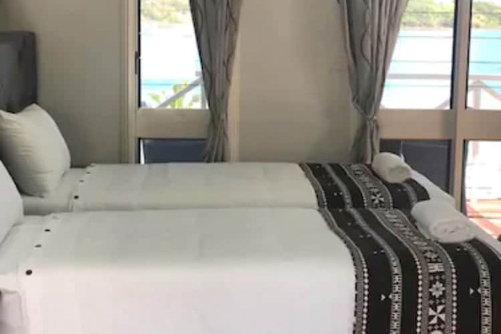 Room 5 of 63