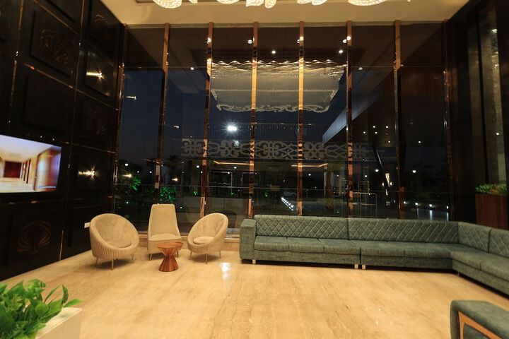 Hotel Interior 6 of 75