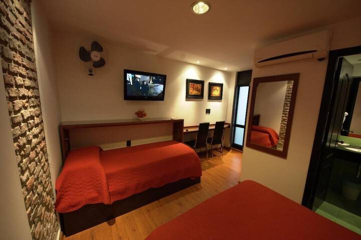 Room 71 of 110