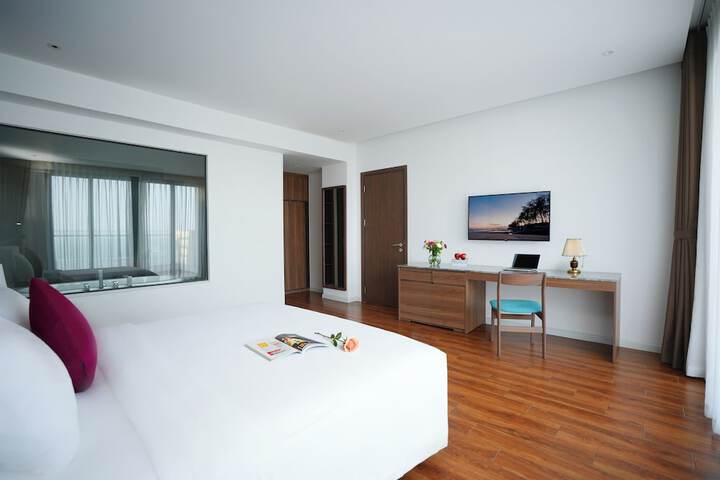 Room 58 of 165