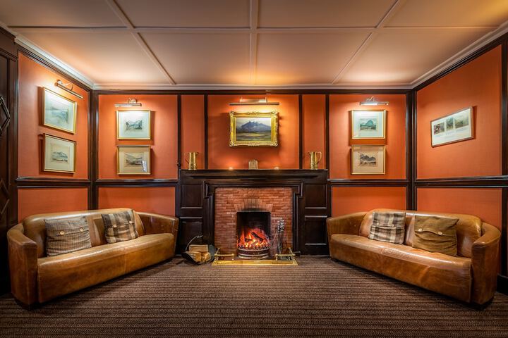 Lounge 109 of 117