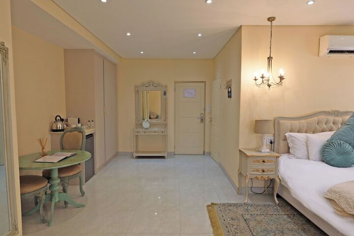 Room 40 of 101