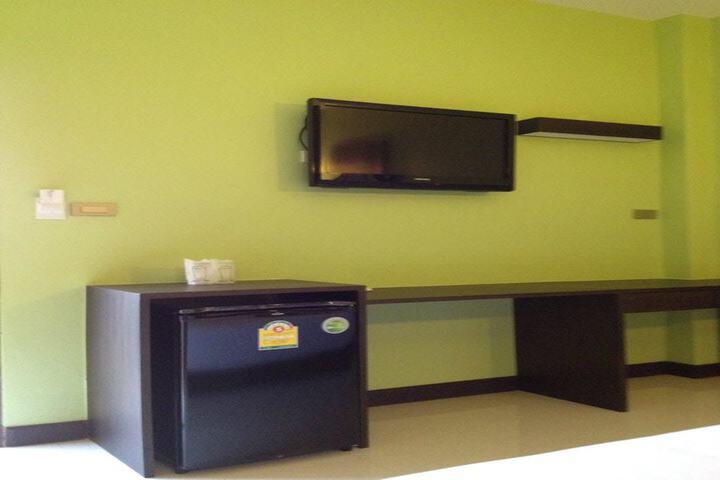 Room 15 of 22