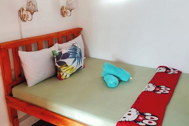 Room 15 of 35