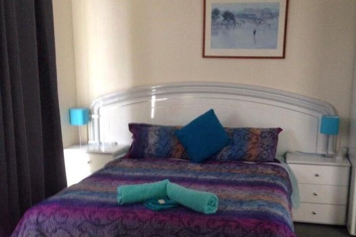 Room 6 of 20
