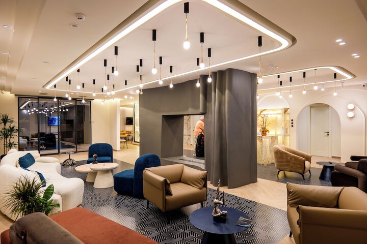 Hotel Interior 108 of 128