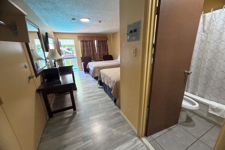 Room 36 of 72