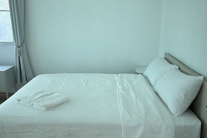 Room 10 of 35