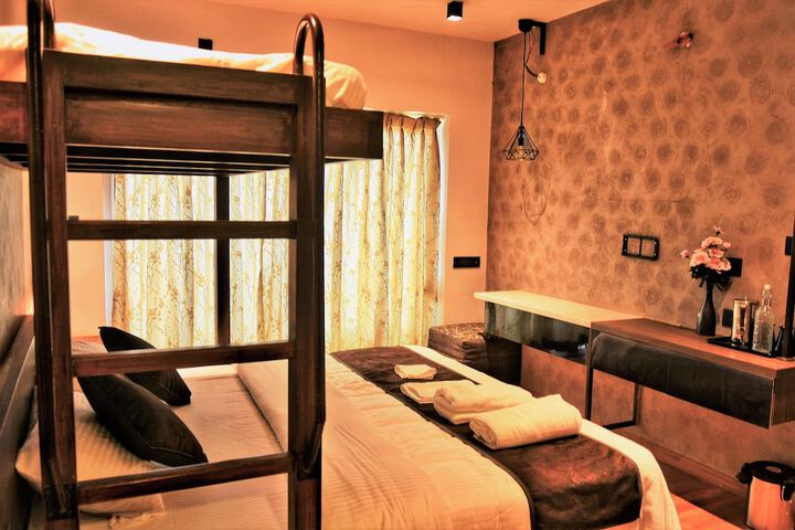 Room 30 of 55