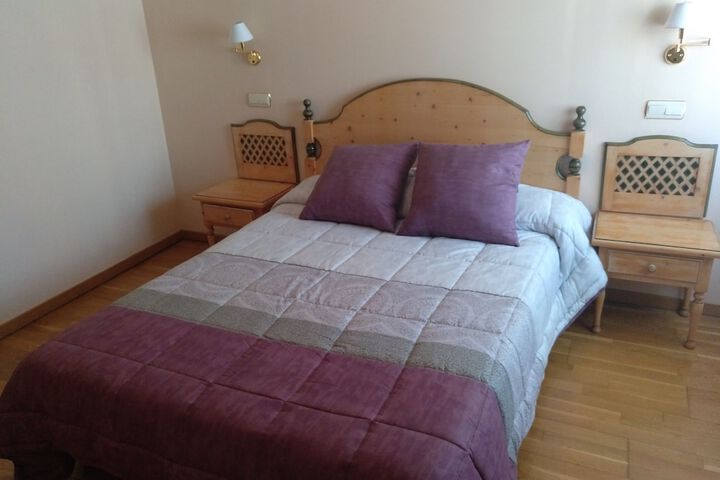 Room 6 of 22