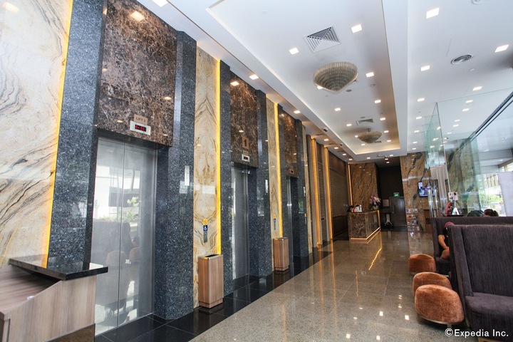 Lobby Photos