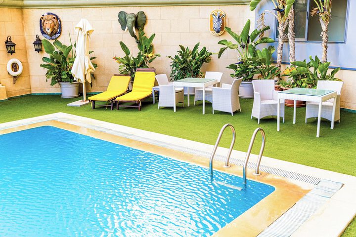 Pool 58 of 109
