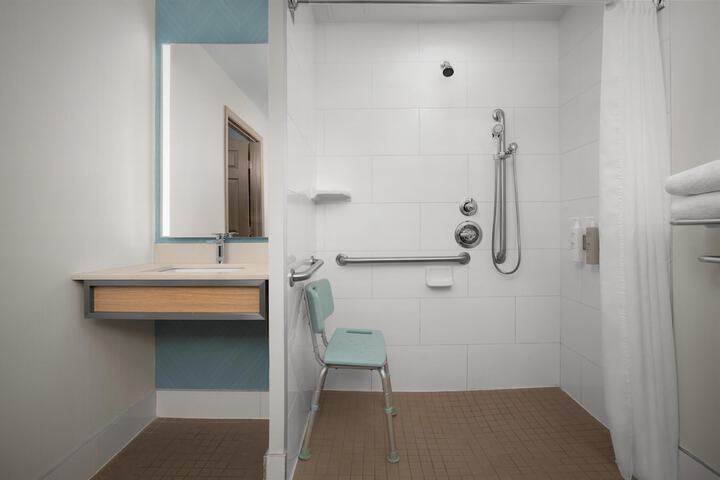 Bathroom shower