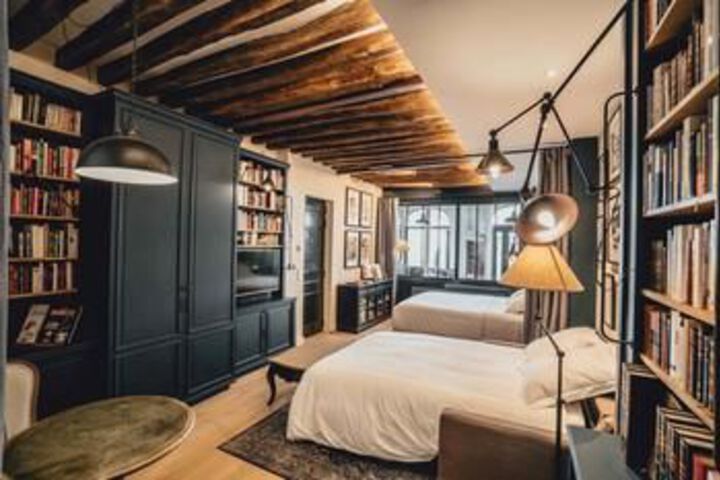 Room 3 of 18
