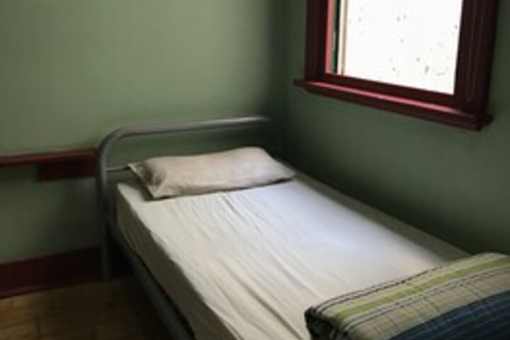 Room 16 of 135