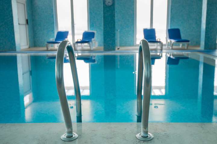 Pool 50 of 129