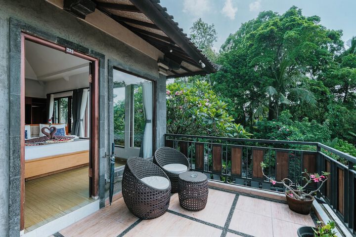 Terrace/Patio 28 of 82