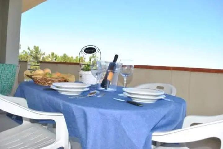 Dining 14 of 14