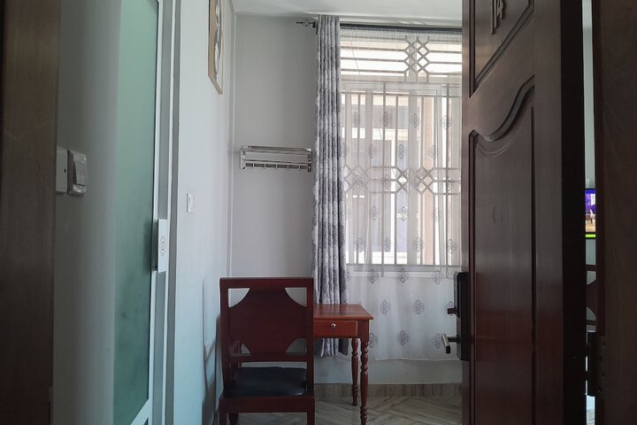 Room 9 of 74