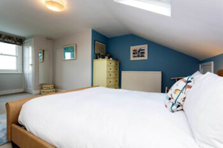 Room 20 of 24