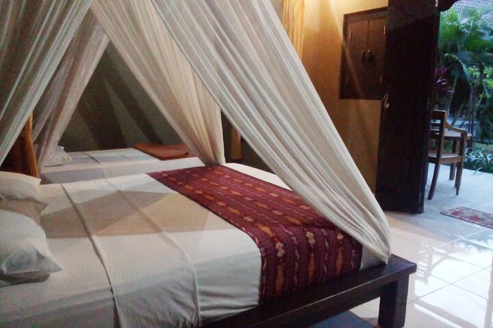 Room 25 of 121