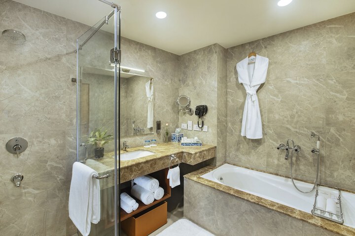 Room 42 of 58