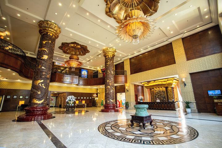 Hotel Interior 3 of 95