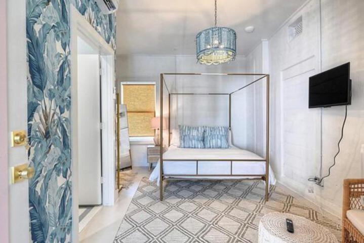 Photo of The Oleander Hotel Room 5