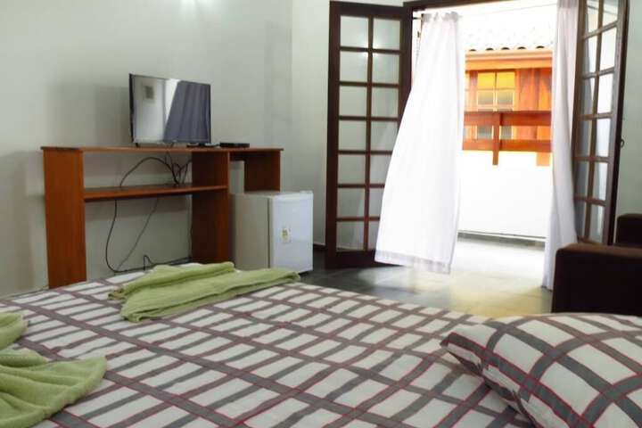 Room 3 of 12
