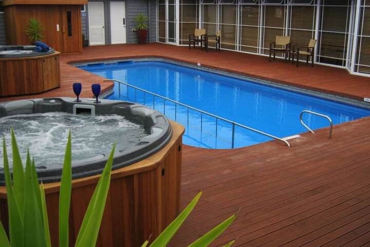 Pool 31 of 74