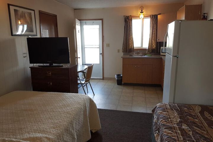Room 8 of 30