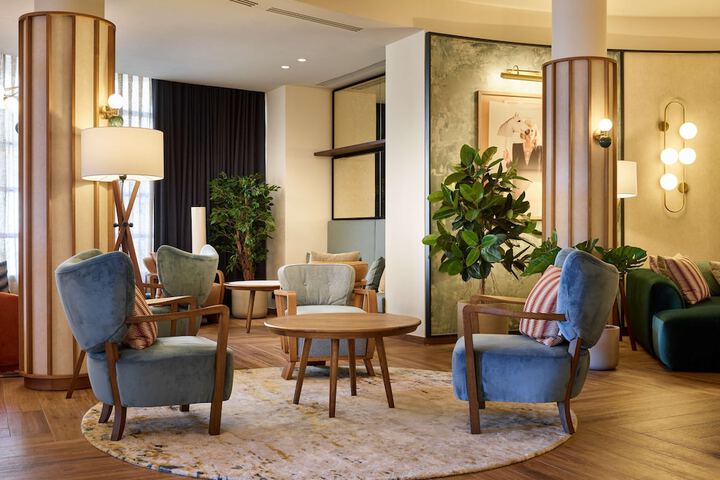 Hotel Interior 6 of 106