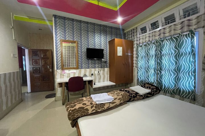 Room 10 of 43