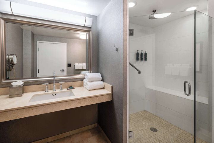Bathroom shower