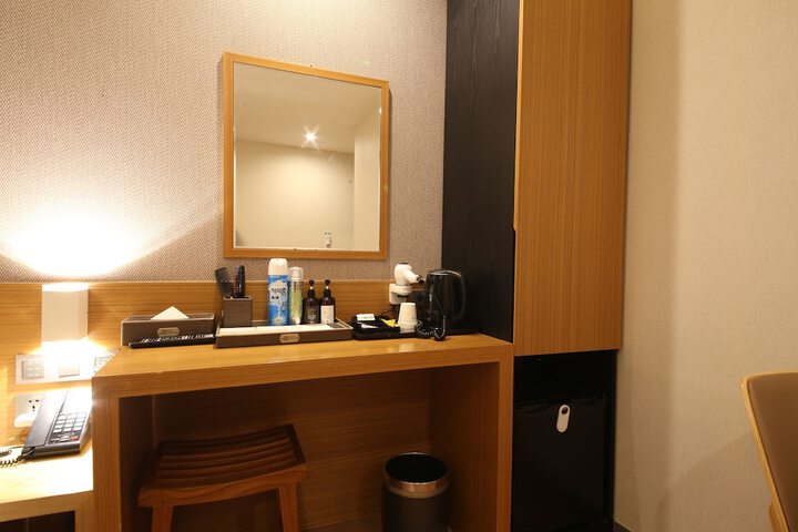 Room 49 of 110